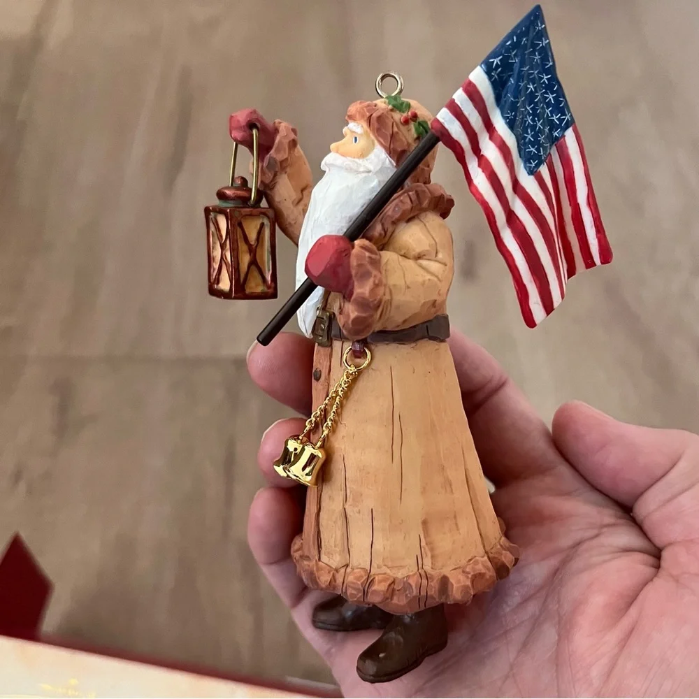 NIB Vintage‎ 2004 Keepsake Hallmark NORTH POLE PATRIOT Santa Christmas Ornament